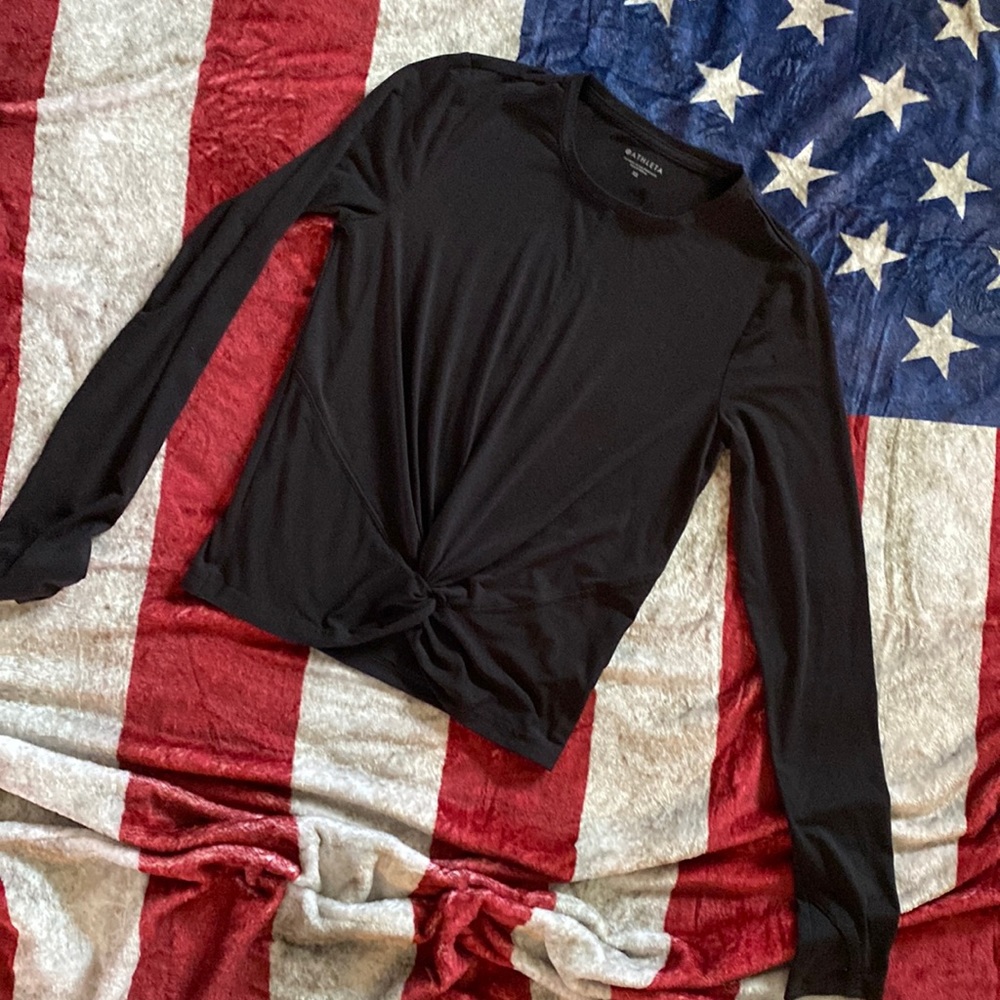 ATHLETA black knot front shirt XS